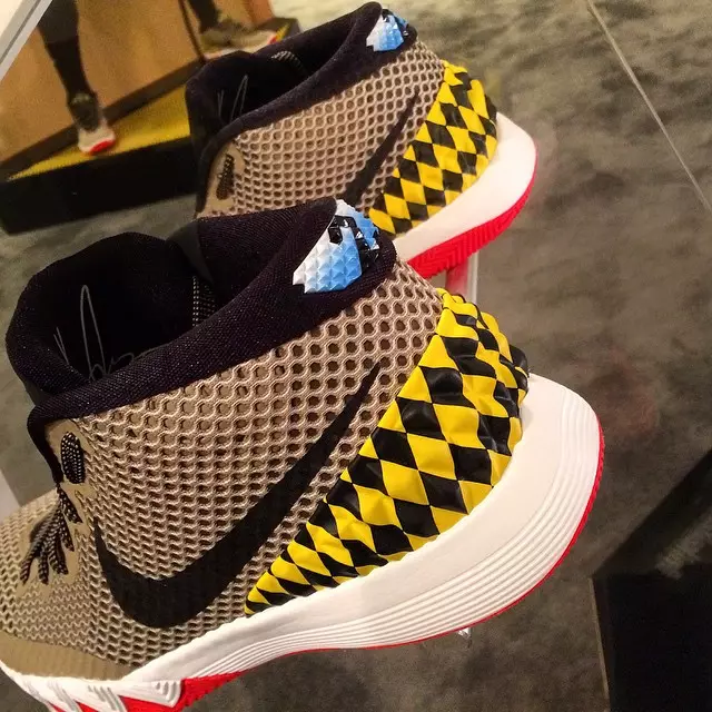 Nike Kyrie 1 Warhawk Jet Academy EYBL