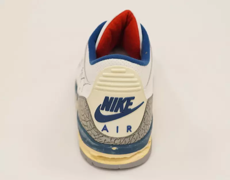 1988 წლის ორიგინალი Air Jordan 3 True Blue Nike Air