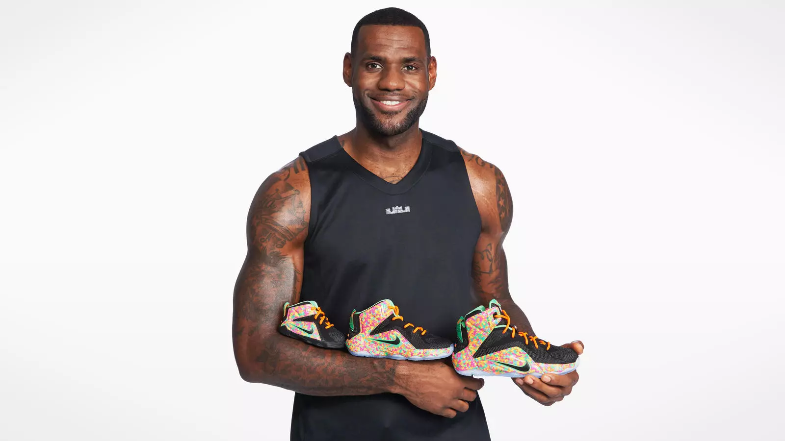 Nike LeBron 12 GS "Fruity Pebbles" تاريخ الإصدار الجديد