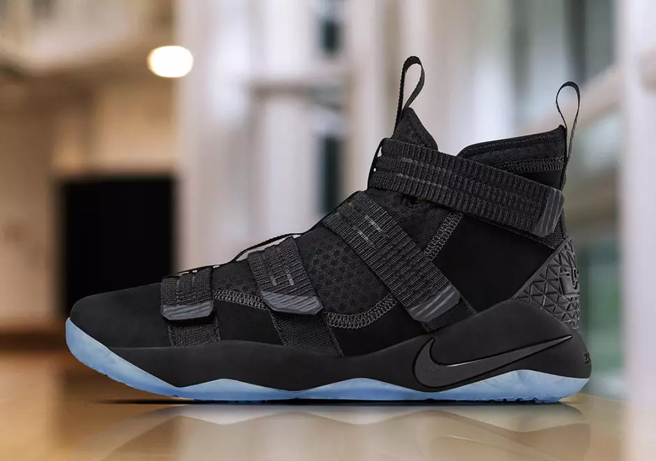 Nike прадстаўляе LeBron Soldier 11