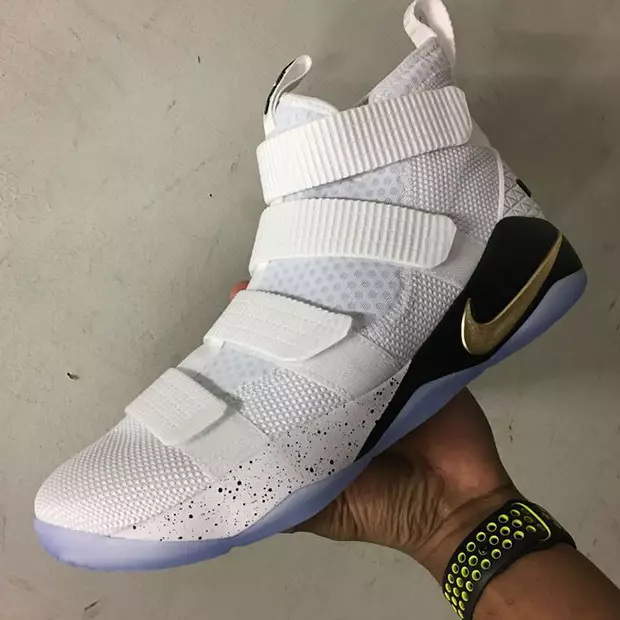 Nike LeBron Soldier 11 шығарылым күні