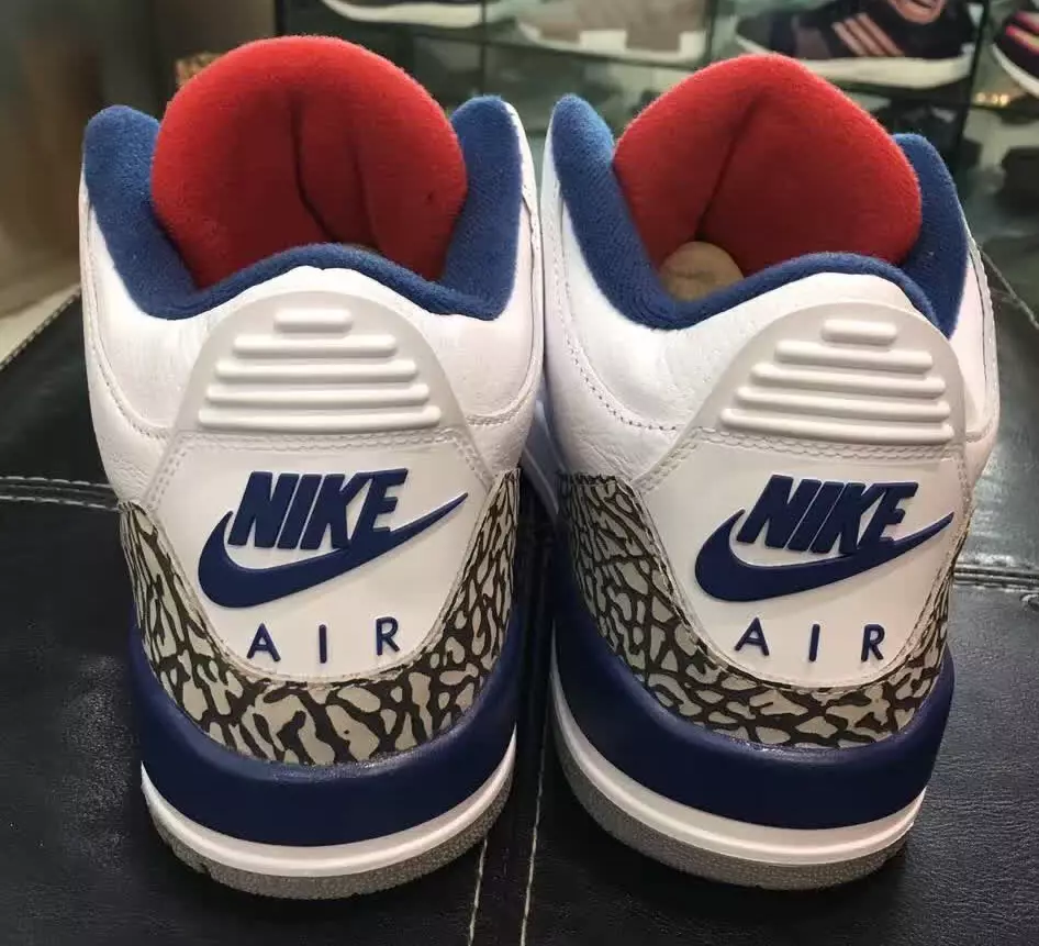 Air Jordan 3 Retro OG True Blue