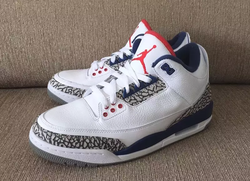 Air Jordan 3 OG True Blue 2016 מעלדונג טאָג