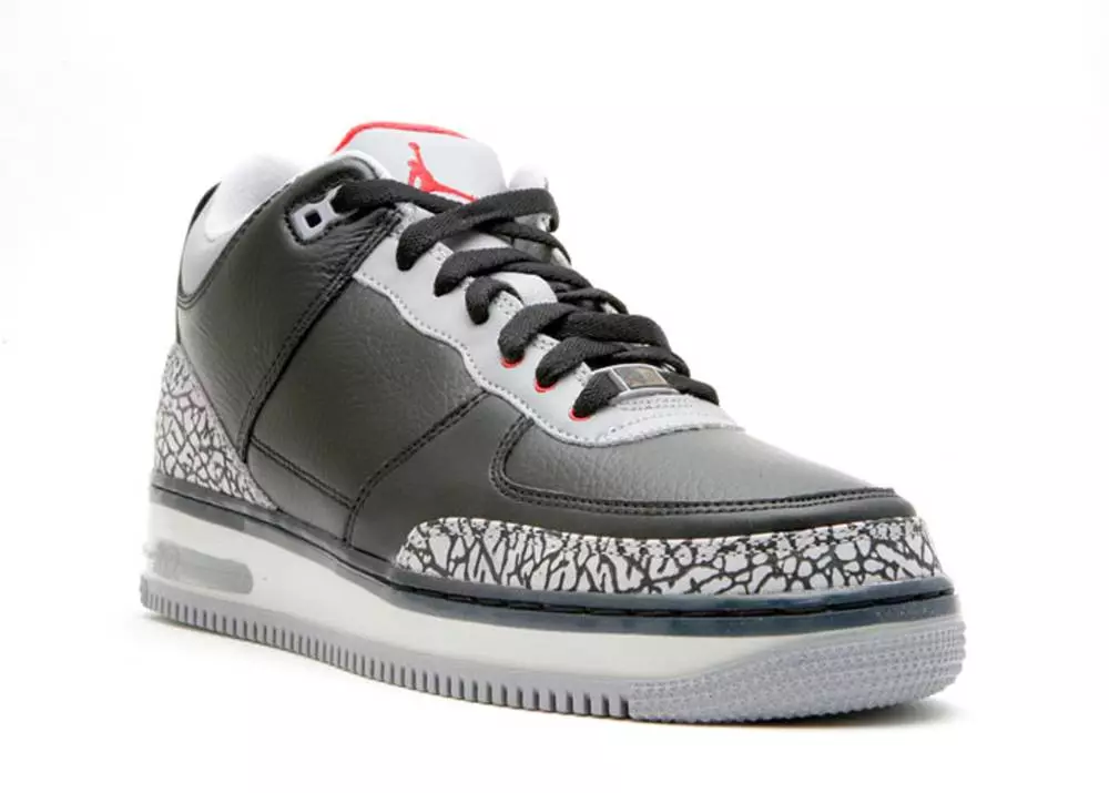 Air Jordan Fusion 3 Black Cement 323626-061 Data lansării