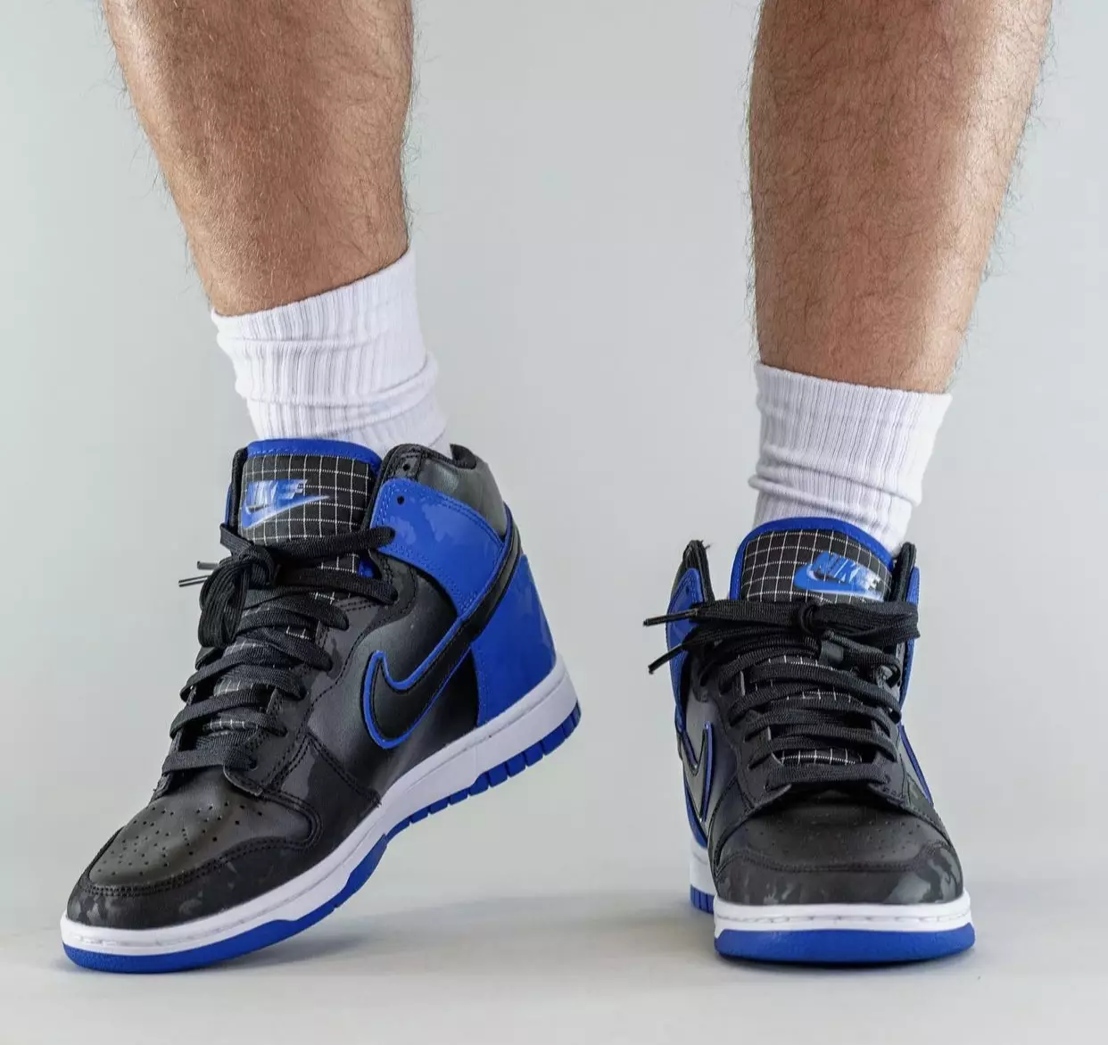 Nike Dunk High Black Hyper Royal DD3359-001 Ημερομηνία κυκλοφορίας On-Feet