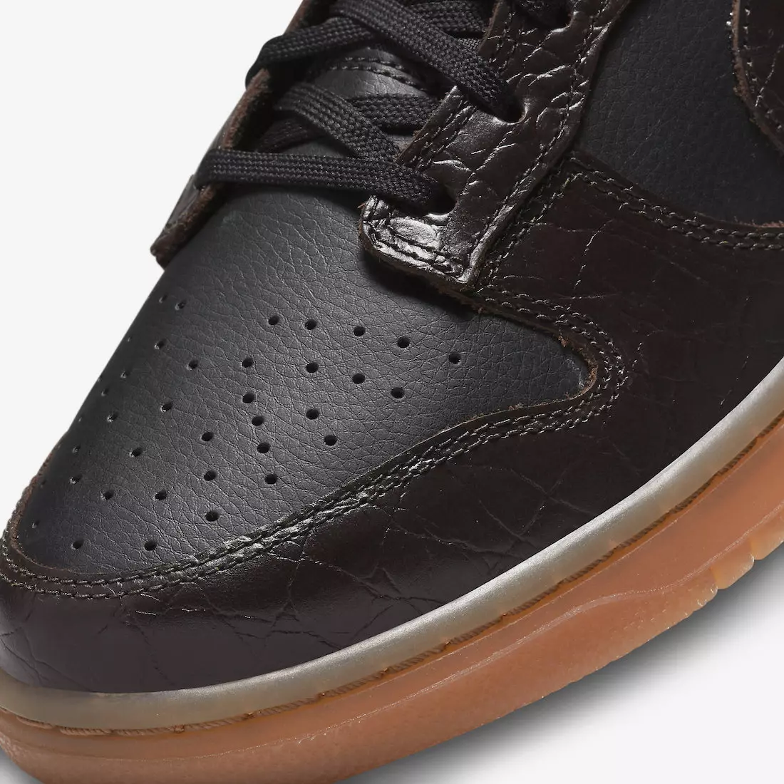 تاریخ انتشار Nike Dunk Low Velvet Brown Black DV1024-010