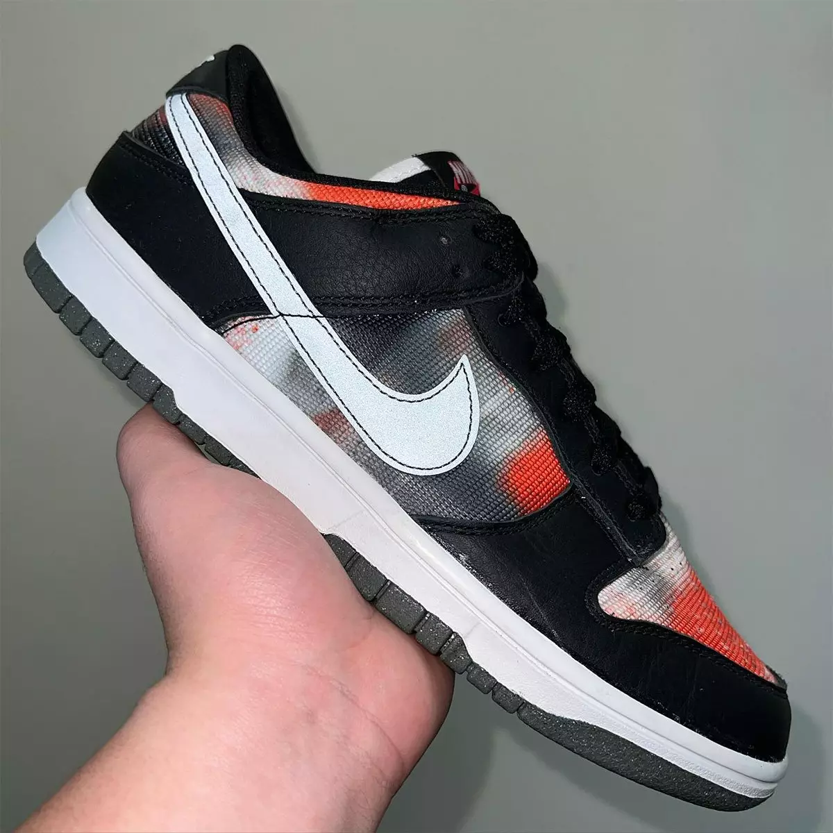 Nike Dunk Íseal Graffiti Machnamhach Swoosh DM0108-001 Dáta Eisiúna