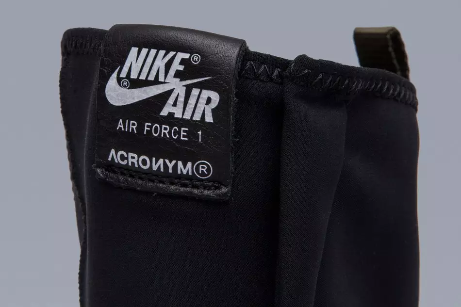 ACRONYM x Nike Air Force 1 דאָווטאַון הי ספּ