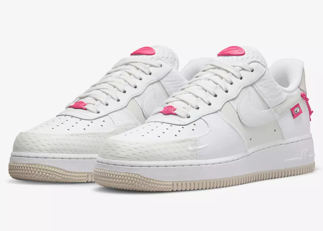 Այս Nike Air Force 1 Low-ը գալիս է վարդագույն աքսեսուարներով