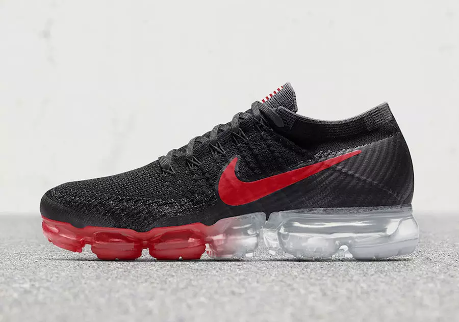 NIKEiD VaporMax را منتشر کرد