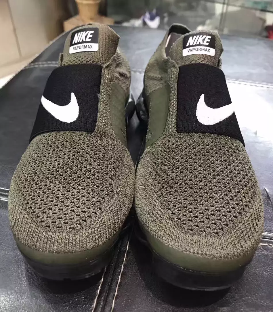 Nike Air VaporMax maslinasto crni remen bez vezica