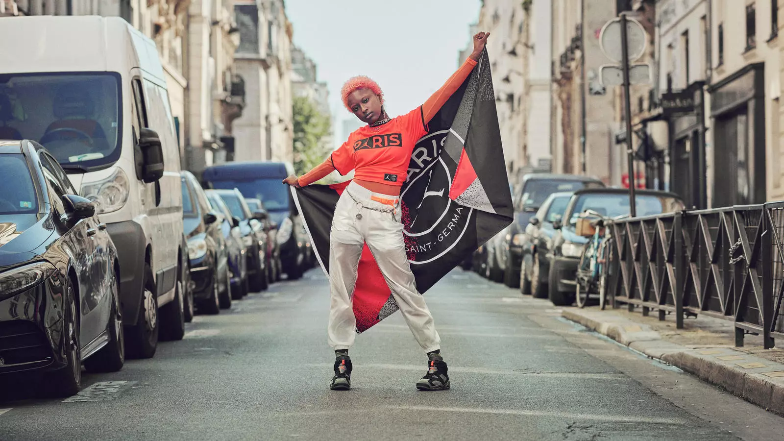 Dáta Eisiúna Bailiúchán Jordan Brand Paris Saint-Germain 2019