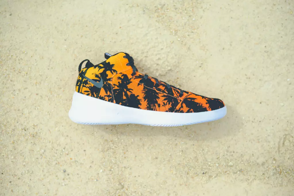 Nike Hyperfr3sh Palms Laser Orange