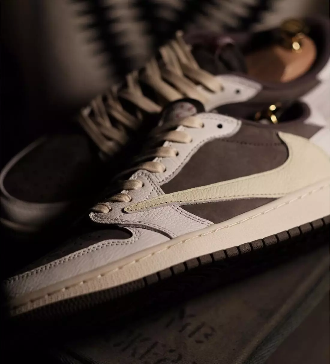 Travis Scott Air Jordan 1 Low OG Reverse Mocha Releasedatum