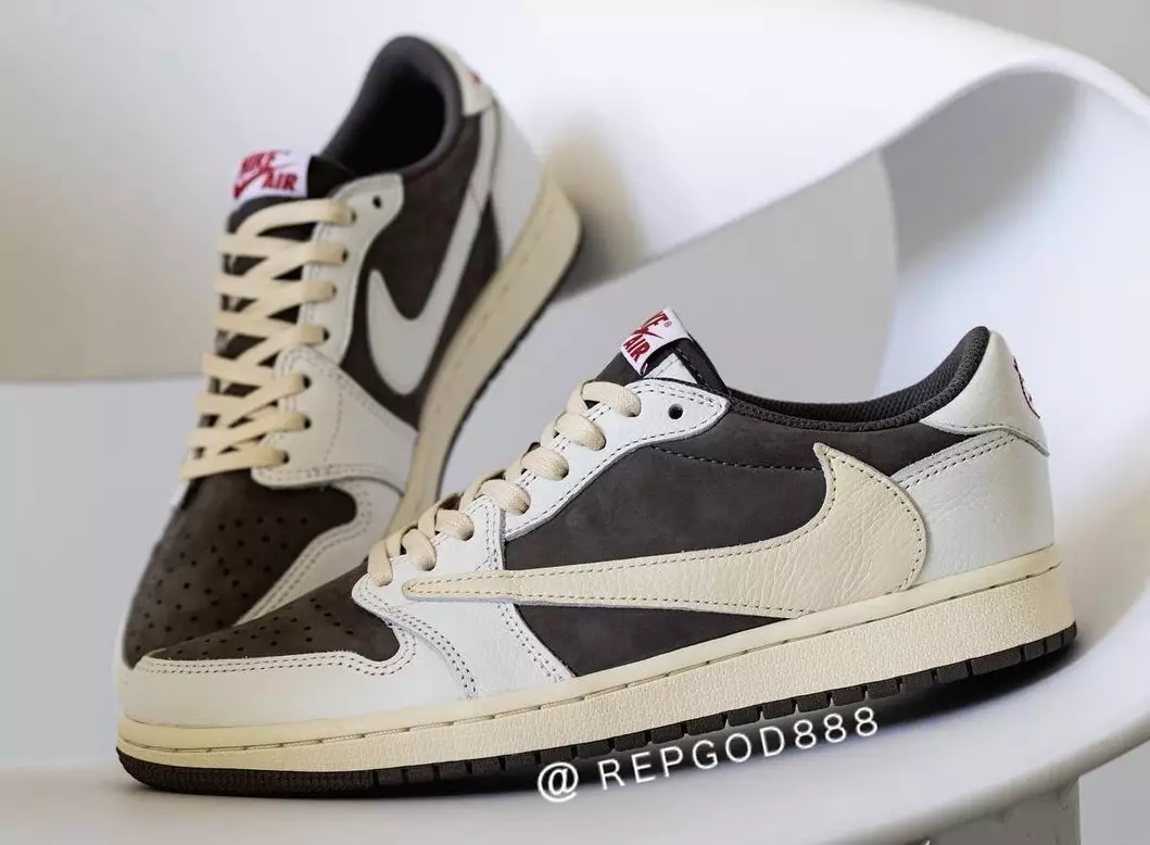 Travis Scott x Air Jordan 1 Low OG リバース モカ 発売日