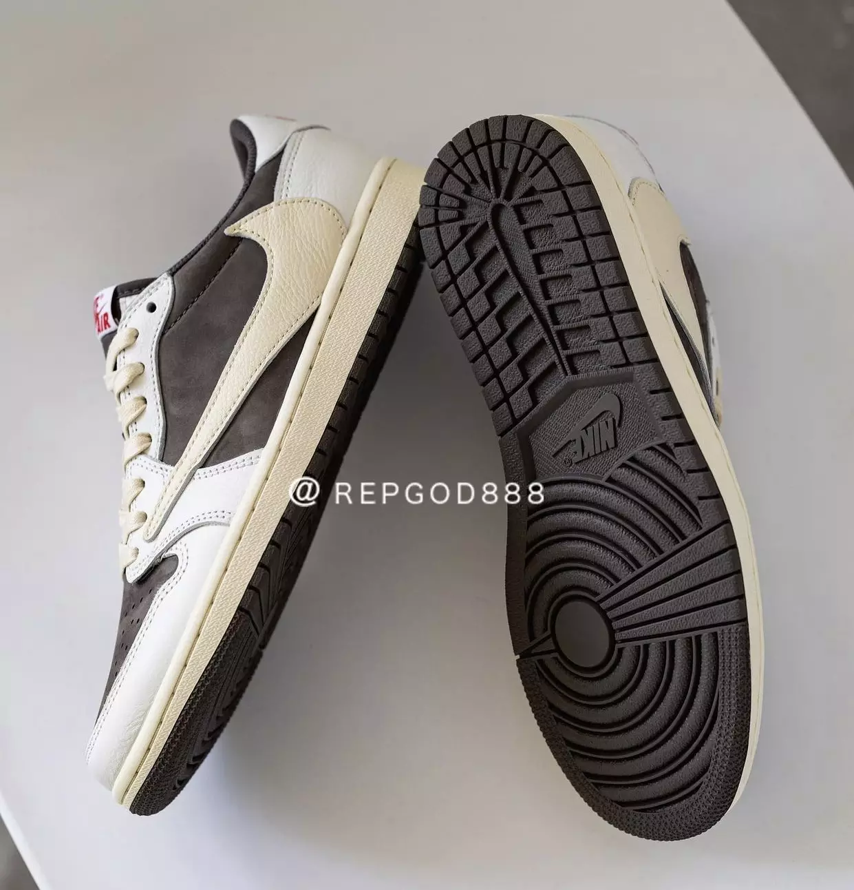 Travis Scott x Air Jordan 1 Low OG Reverse Mocha Data Release