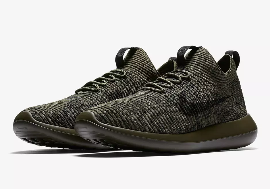 NikeLab lansează Camo Roshe Two Flyknit în