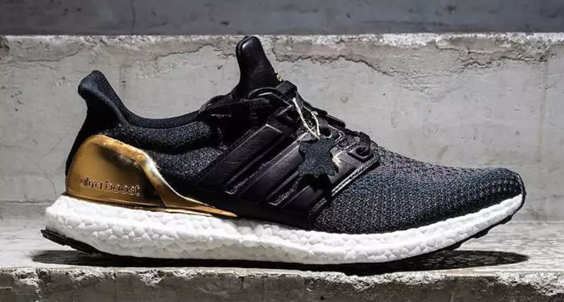 adidas Ultra Boost Black Gold