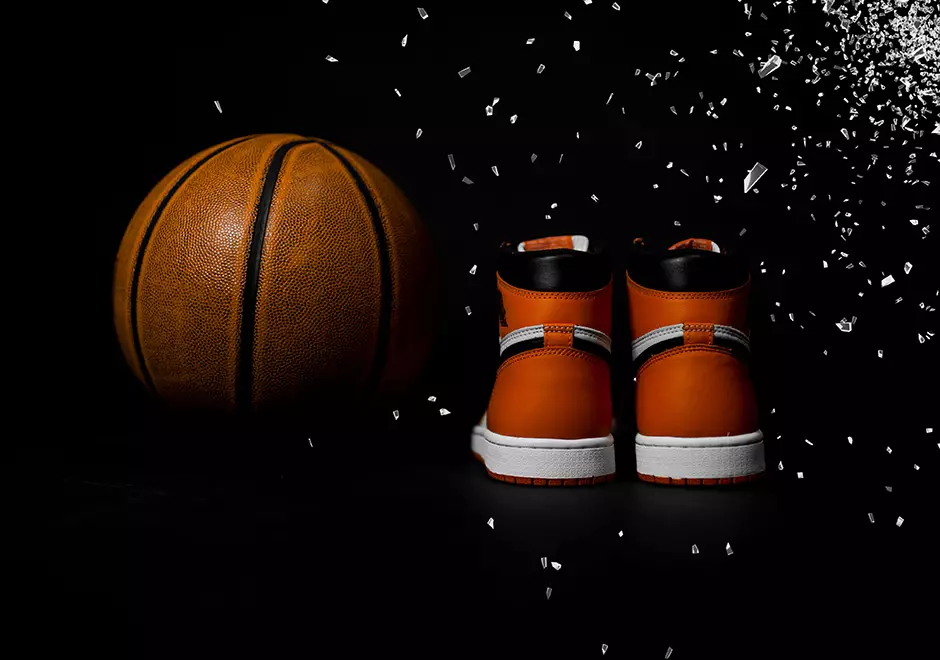 Air Jordan 1 rozbitá zadná doska preč