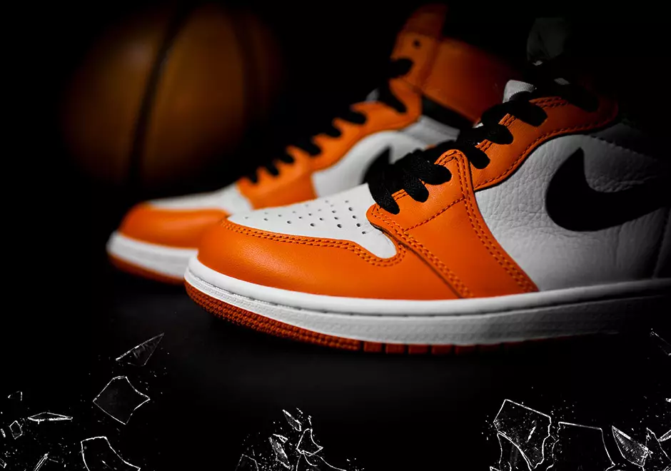 Air Jordan 1 бортының сынған