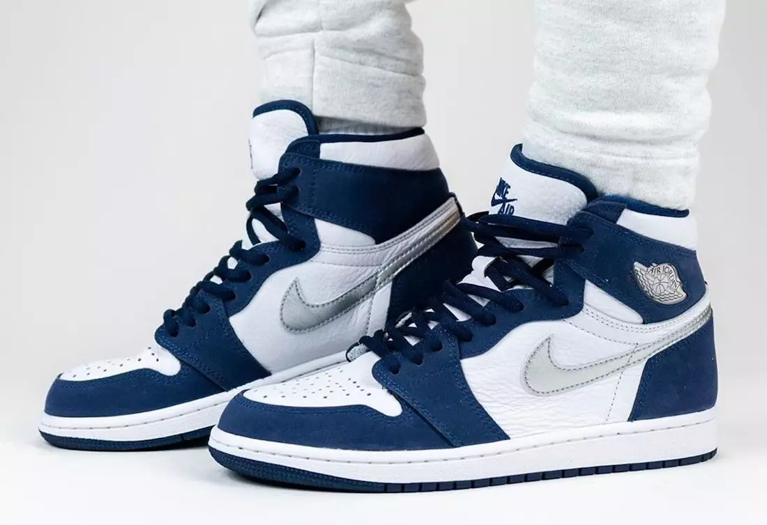 Air Jordan 1 High OG CO JP Japan Midnight Navy DC1788-100 Data di rilascio sui piedi