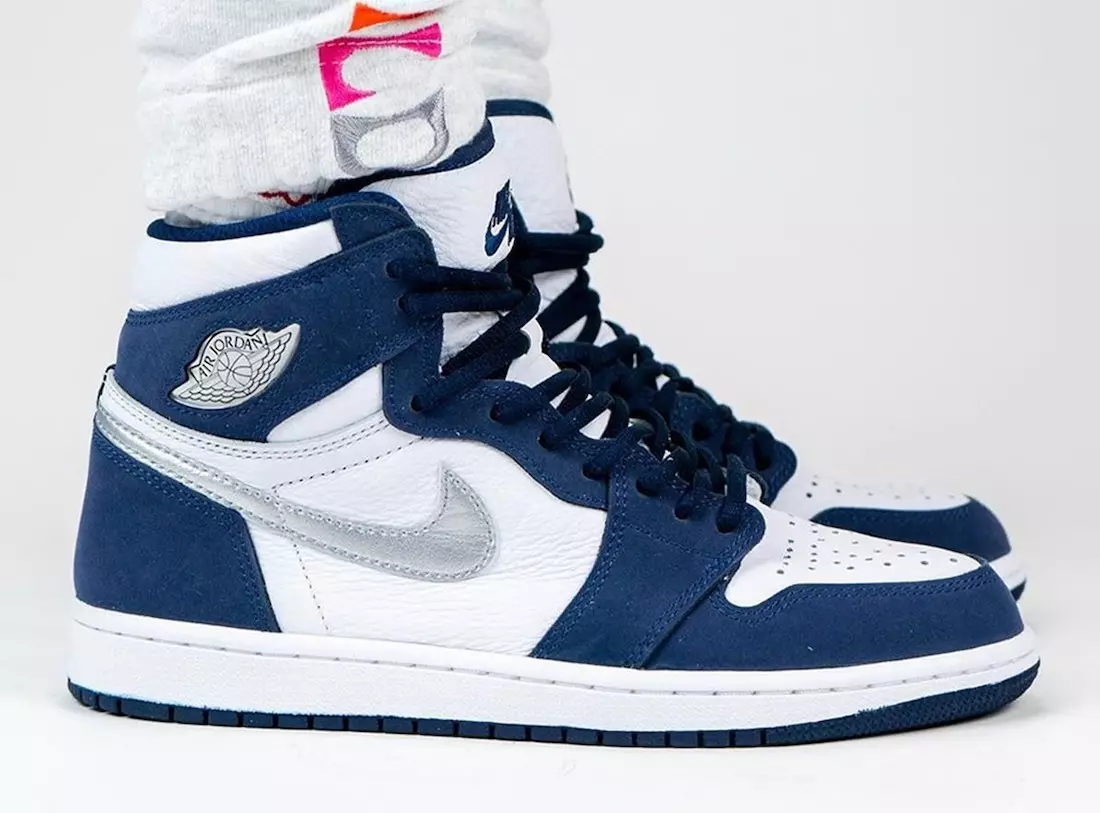 Air Jordan 1 High OG CO JP Japan Midnight Navy DC1788-100 Release Date On-Feet