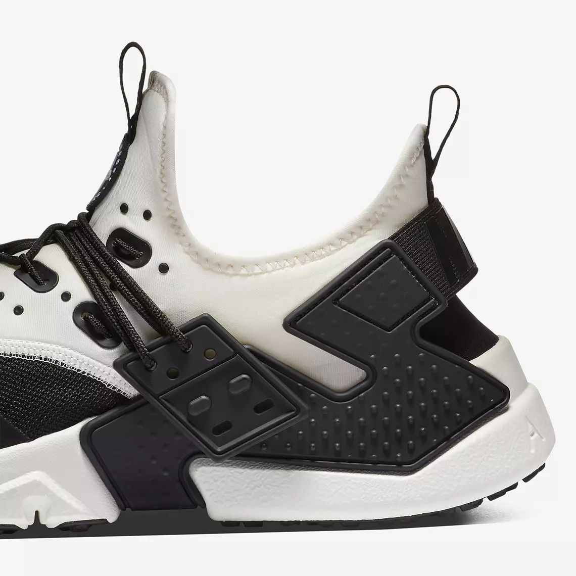 Nike Air Huarache Drift AH7334-002