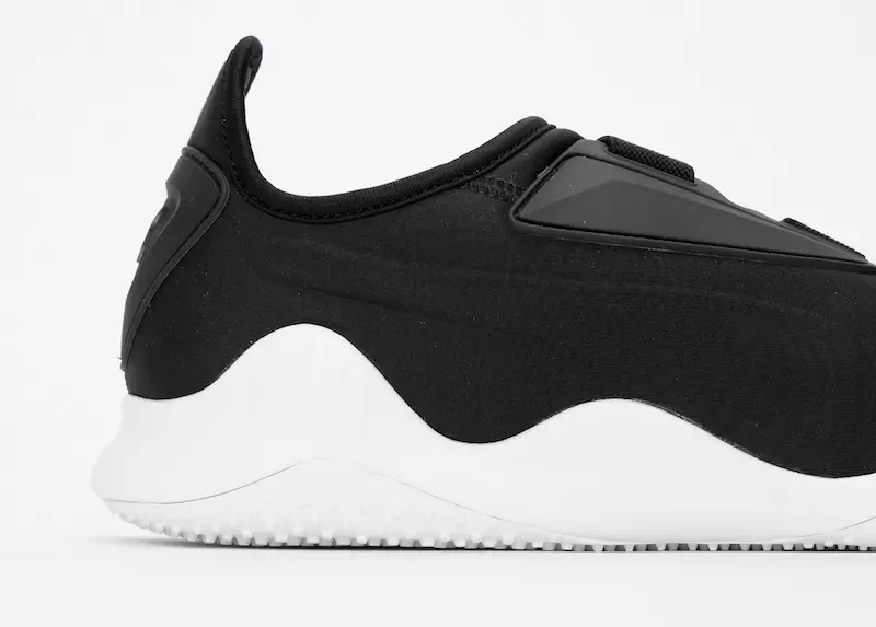 PUMA Evolution Mostro Black White