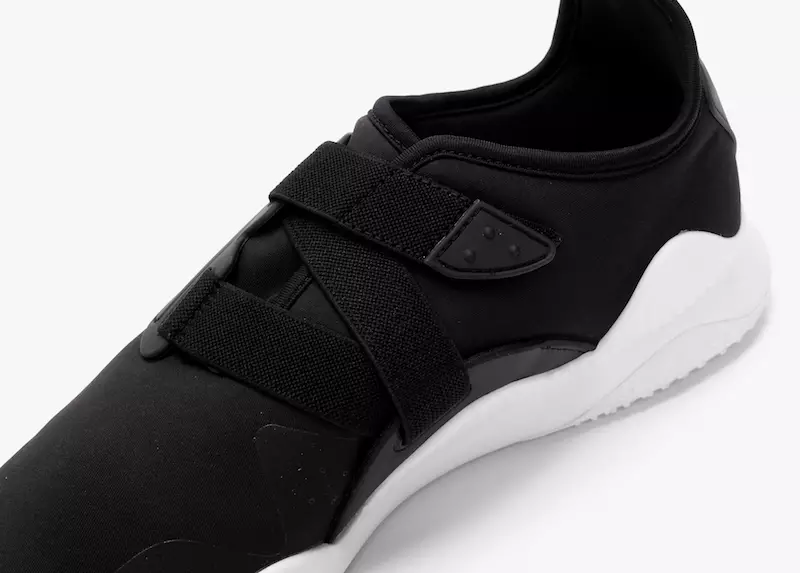 PUMA Evolution Mostro შავი თეთრი