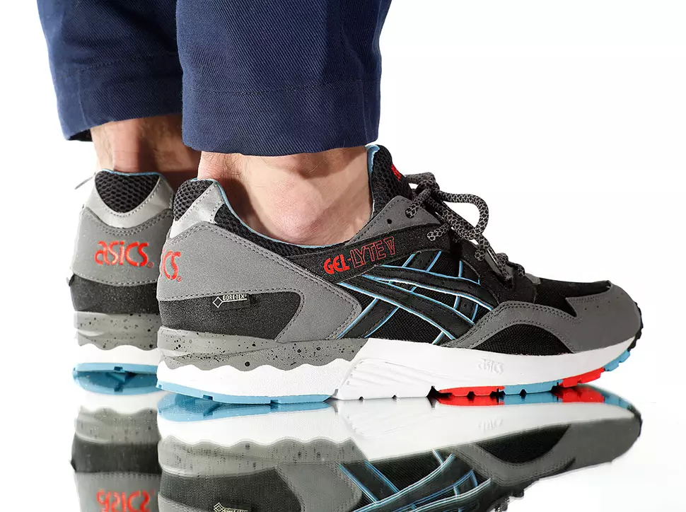 ASICS जेल लाइट वी गोर टेक्स आइस