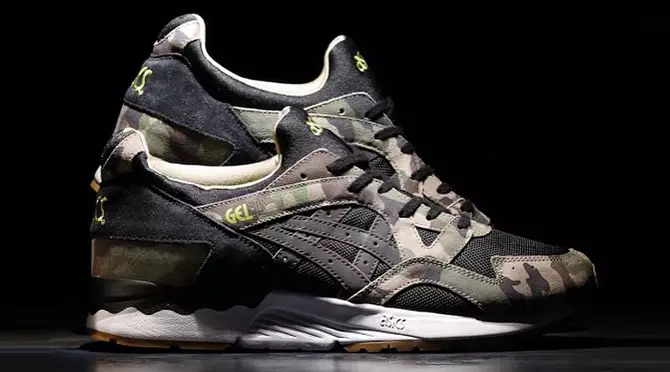 जापानी शॉप एटमॉस ASICS टाइगर के साथ एक आगामी एटमॉस ASICS Gel Lyte V Camo सहयोग जारी करने के लिए काम कर रहा है। यह ASICS Gel Lyte V Camo atmos . से