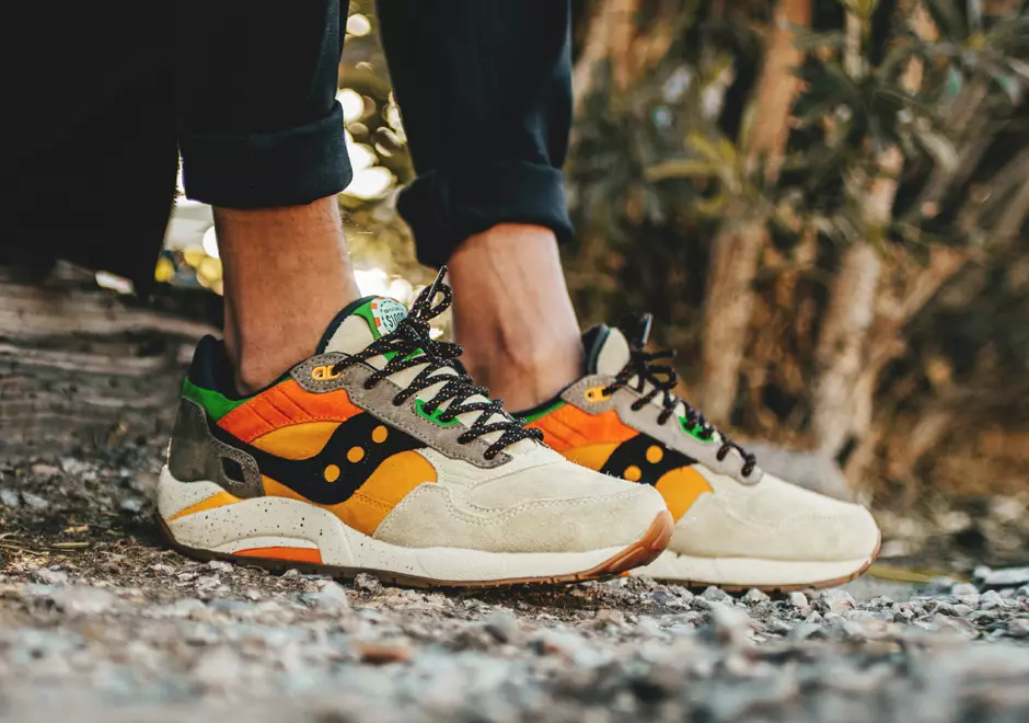 Feature Saucony G9 Shadow 5 The Pumpkin