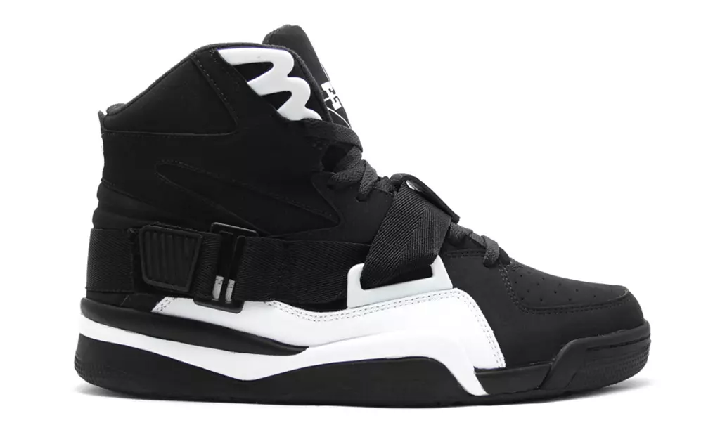 Ewing Concept Retro Black White