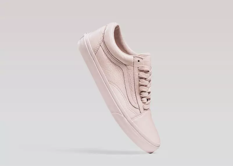 Vans Old Skool Mono ādas iepakojums