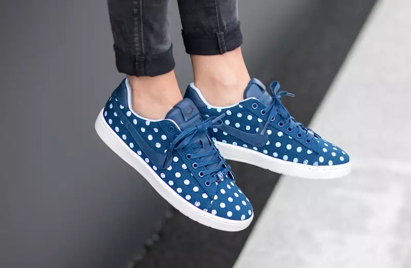 Nike Tennis Classic Ultra PRM azul costero