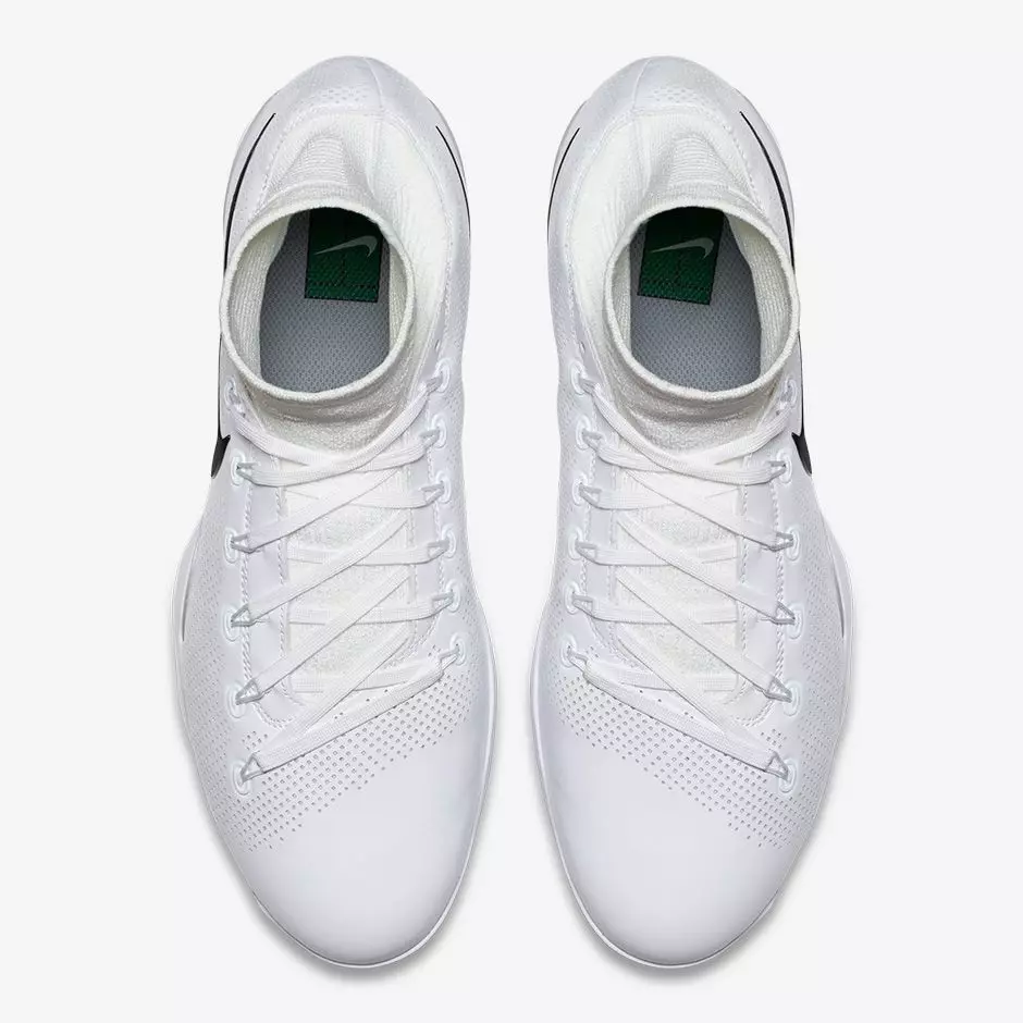 NikeCourt Air Zoom Ultrafly Grass mustavalkoinen