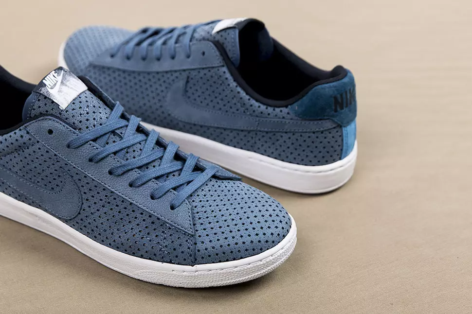 Nike Tennis Classic QS Ultra Terbuka Australia