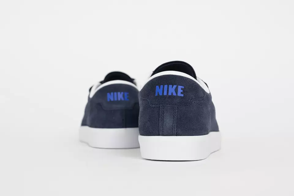 Nike Tennis Classic AC на ліпучках