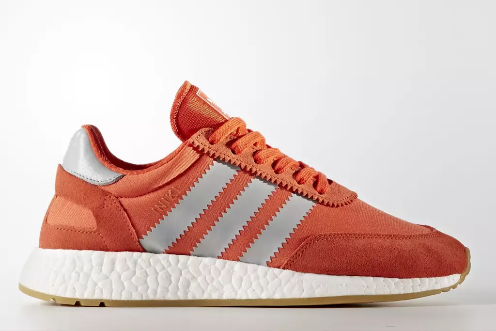 adidas Iniki Runner Boost 20. april Colorways