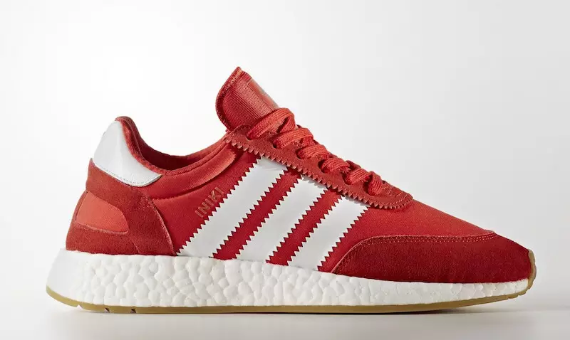 Przedstawiamy adidas Iniki Runner Boost