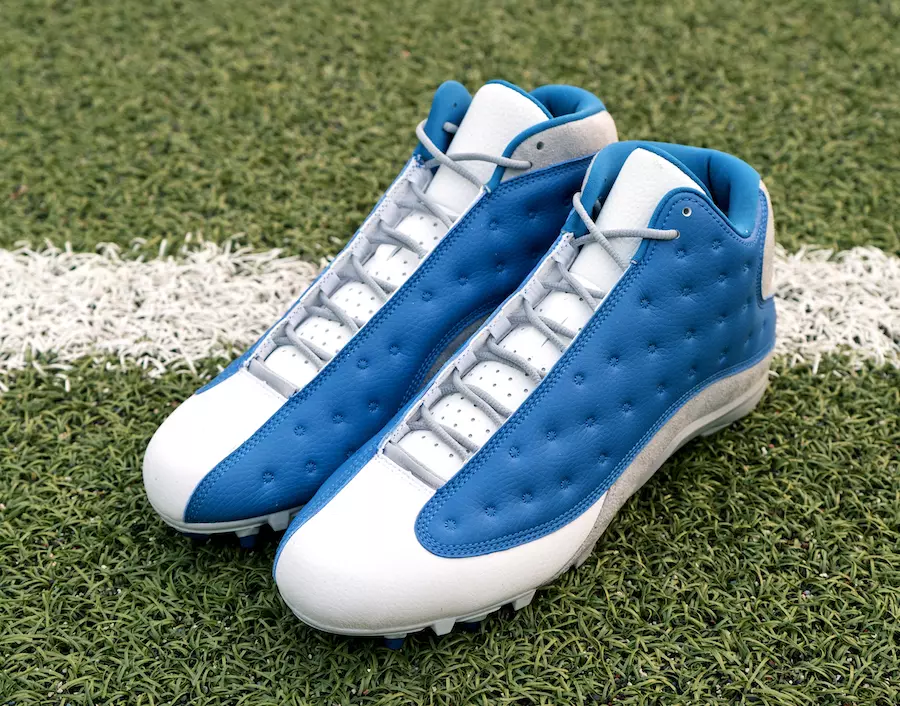 Air Jordan 13 Cleats NFL 2017 סעזאָן