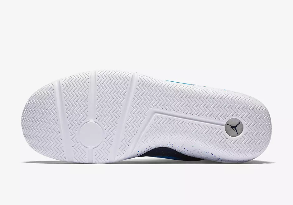 Jordan Reveal Photo Blue