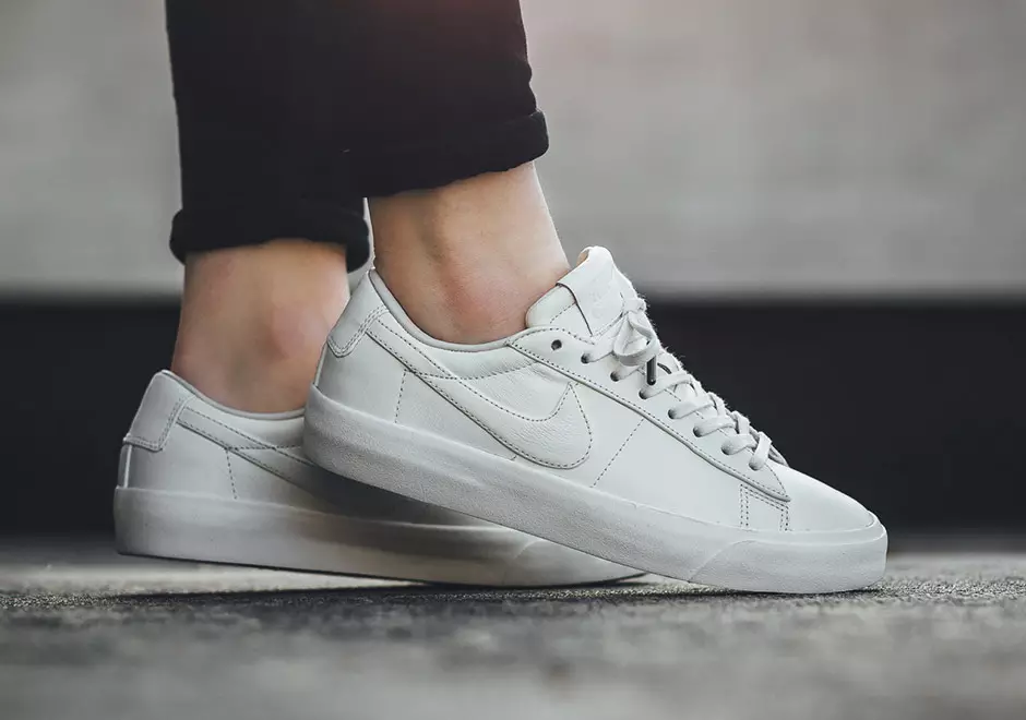 مجموعة استوديو NikeLab Blazer