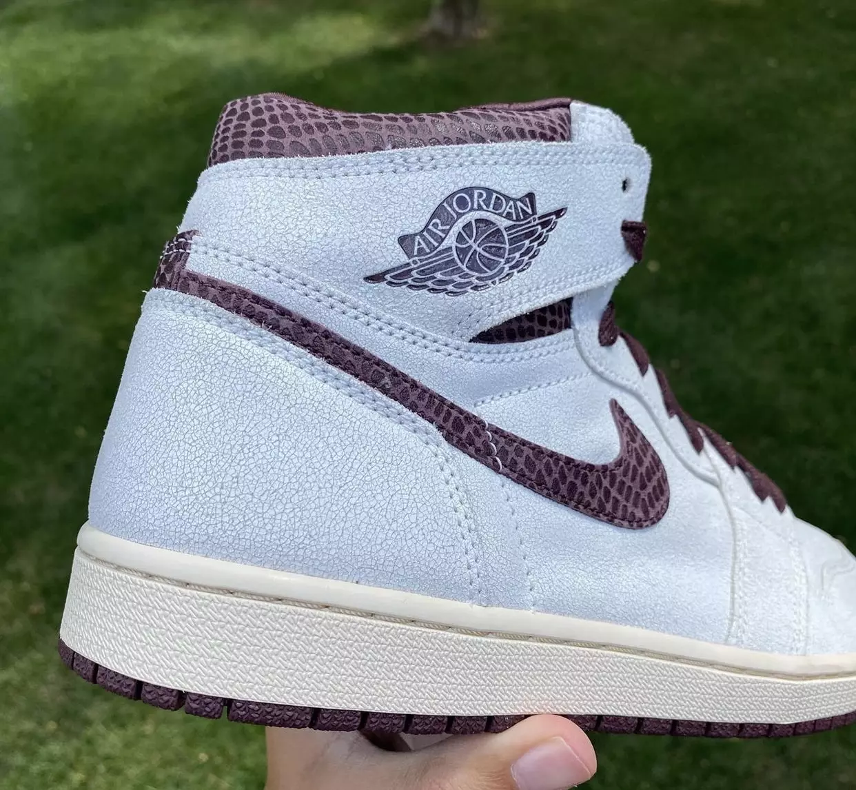 A Ma Maniere Air Jordan 1 High DO7097-100 Санаи озод