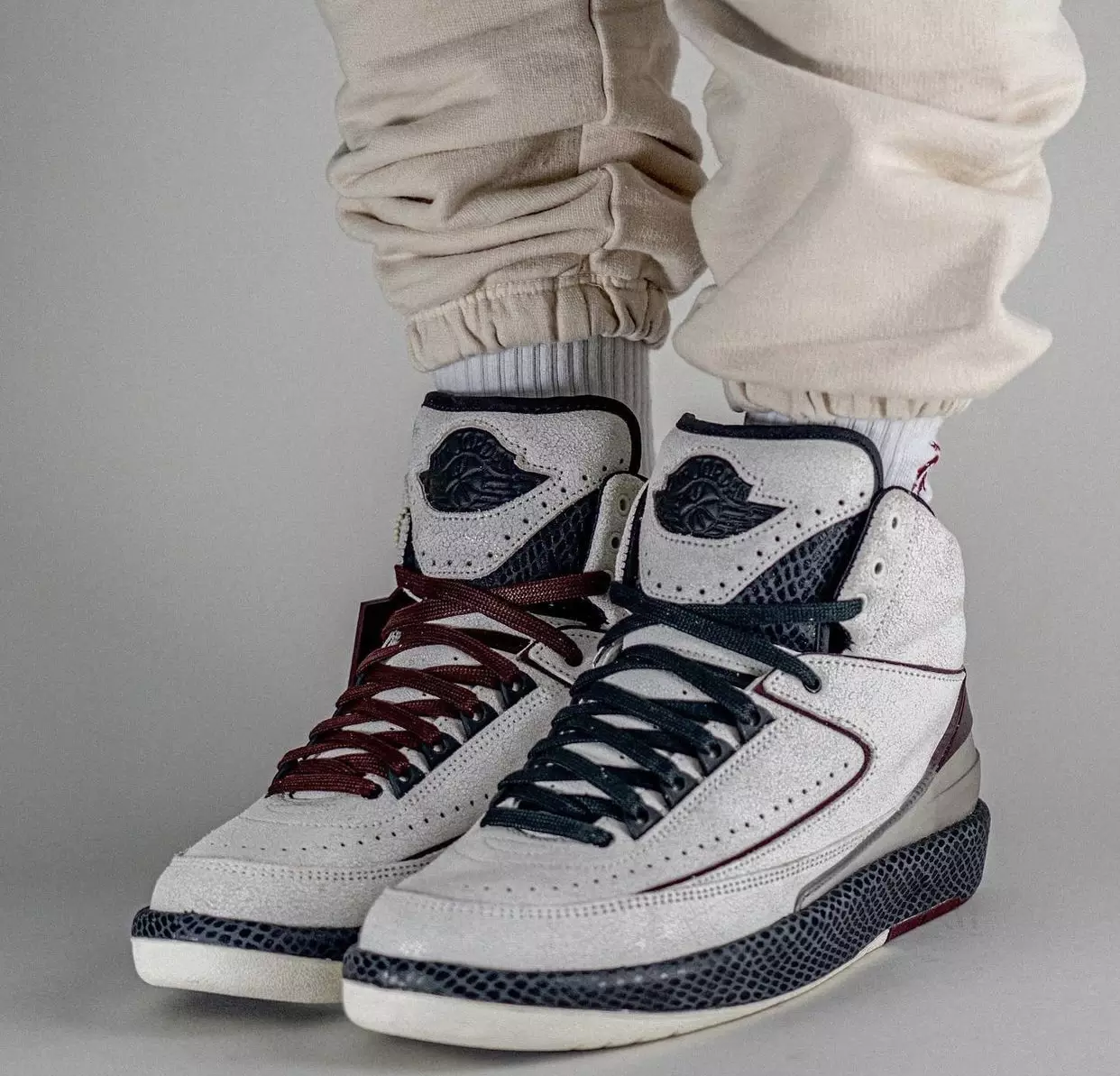 A Ma Maniere Air Jordan 2 DO7216-100 Dátum vydania na nohách