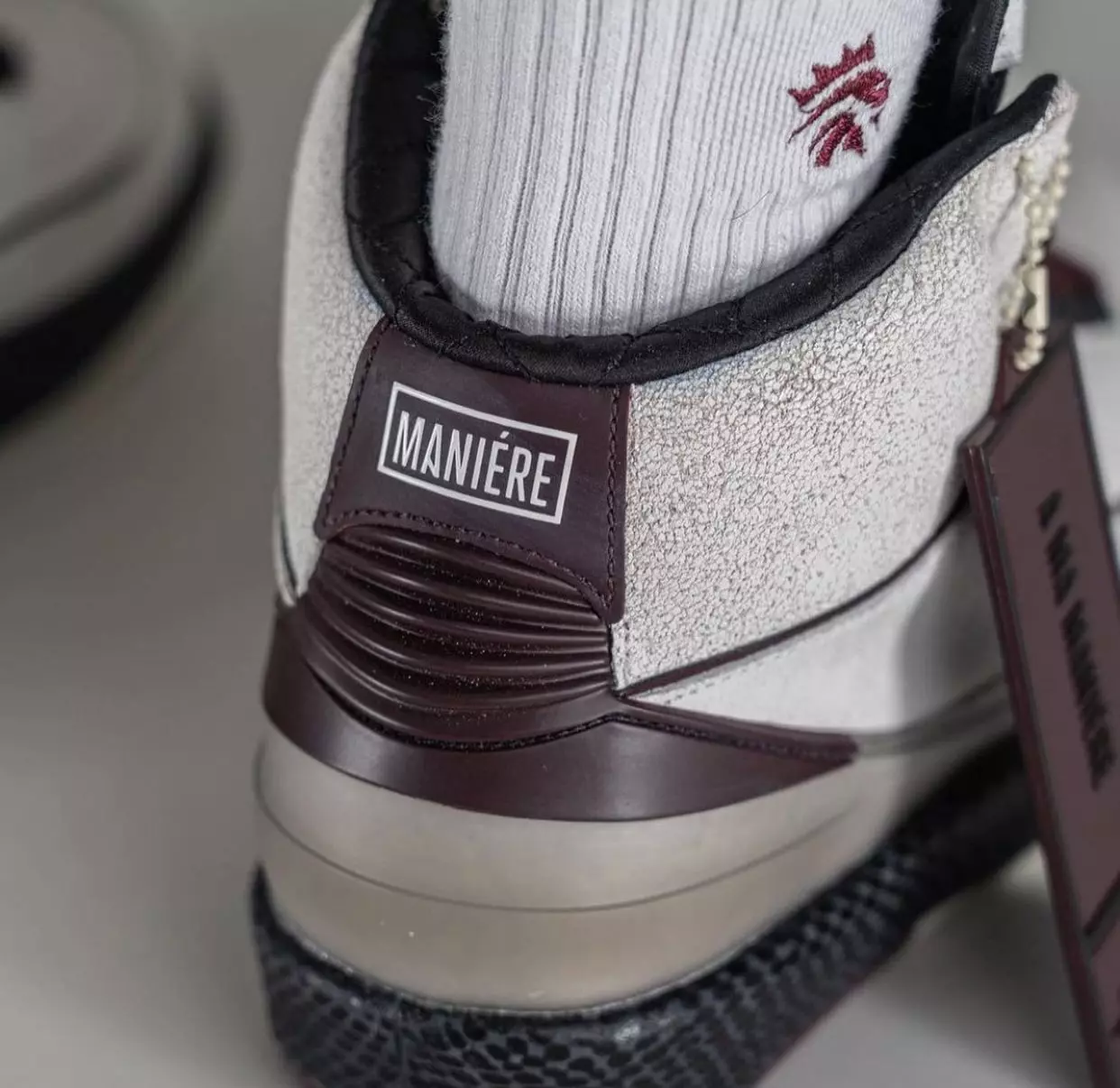 A Ma Maniere Air Jordan 2 DO7216-100 izlaišanas datums