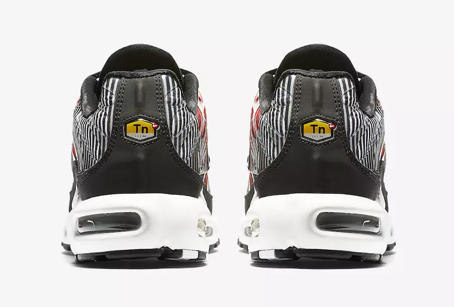 Nike Air Max Plus TN SE סטרייפּט AT0040-001