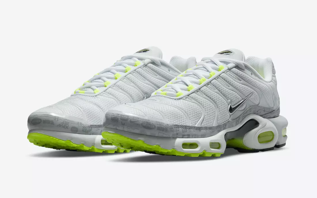 Nike Air Max Plus atspindintis logotipas DB0682-002 Išleidimo data