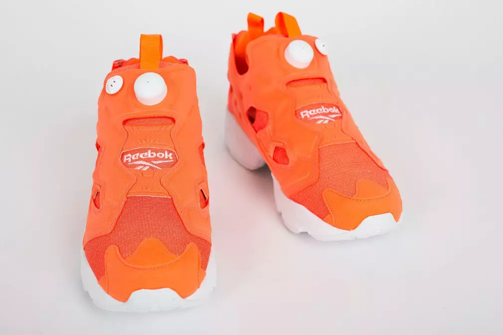 reebok-insta-pomp-fry-tech-orange-3