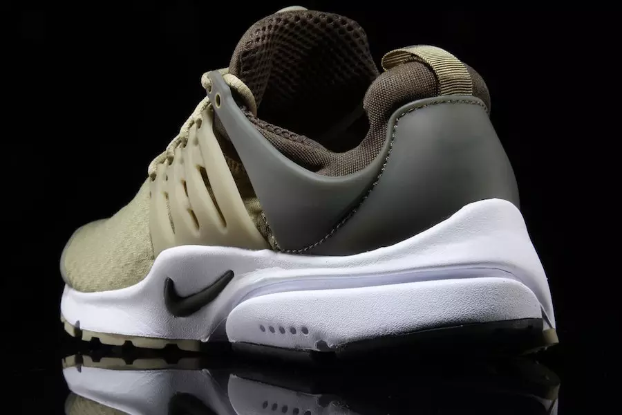 Nike Air Presto Essential Neutralny Oliwkowy 848187-201